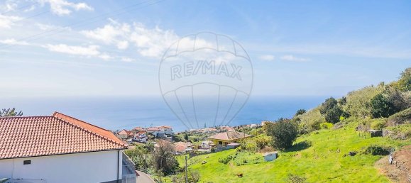 2 bedrooms House in Calheta, Portugal No. 25127 12