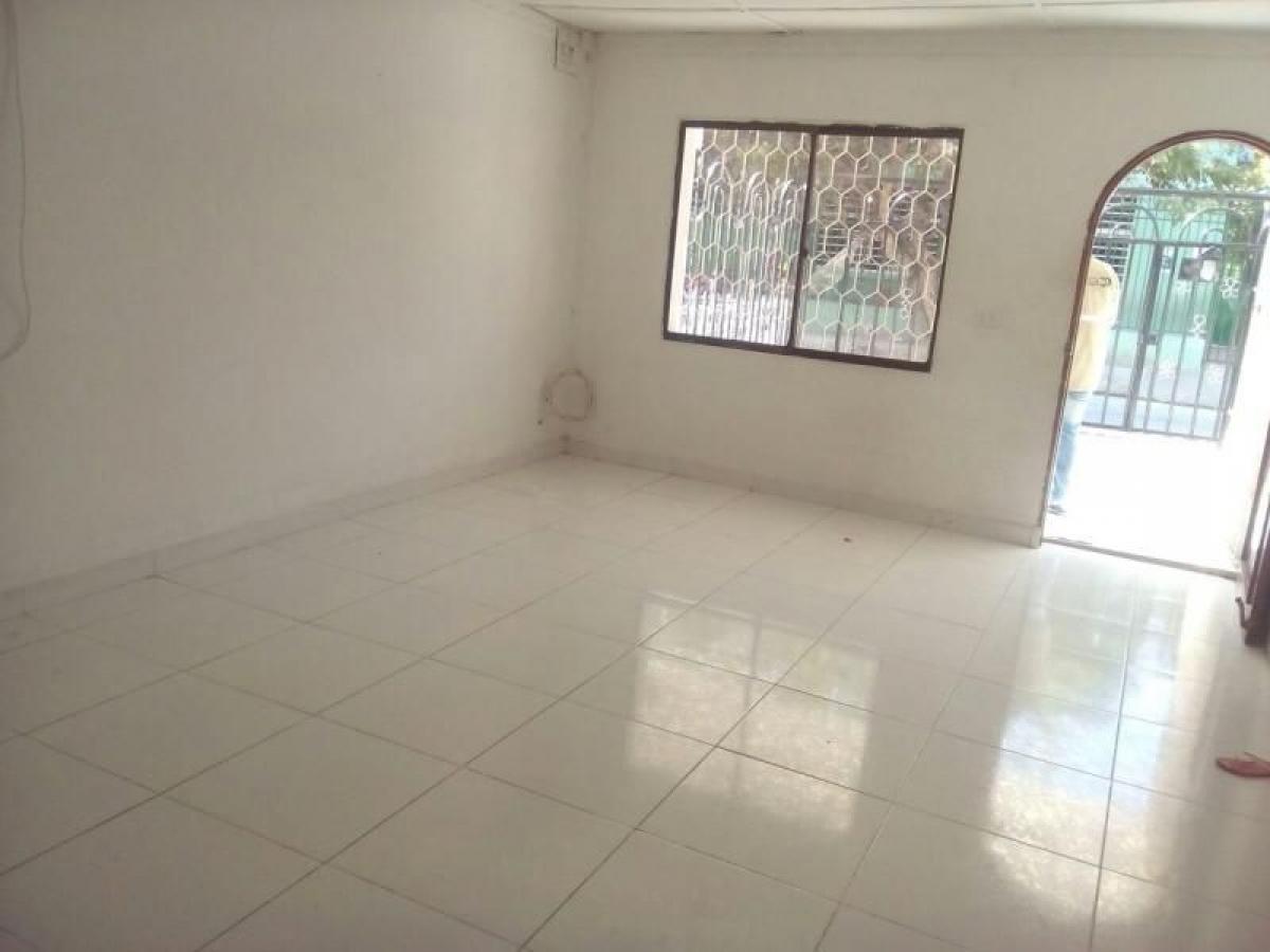 Casa de 3 dormitorios en Atlántico, Colombia No. 6557