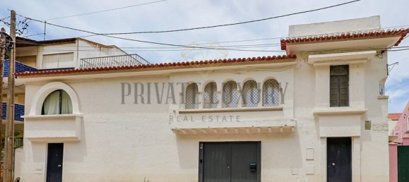 10 bedrooms House in Costa da Caparica, Portugal No. 117936 36