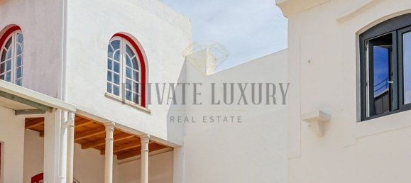 10 bedrooms House in Costa da Caparica, Portugal No. 117936 11