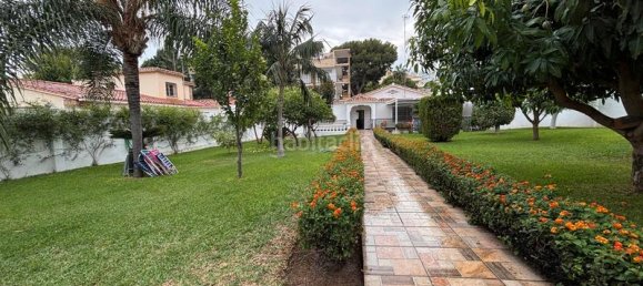 Вилла с 4 спальнями в Бенальмадена, Испания № 167920 22