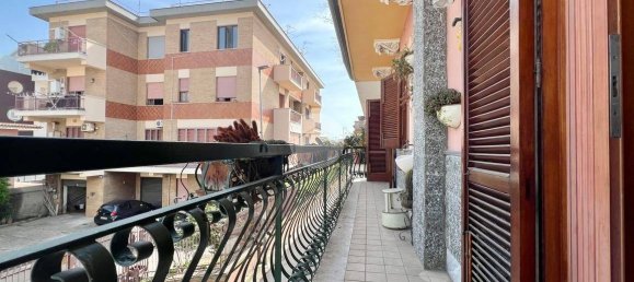 Villa de 6 dormitorios en Mugnano di Napoli, Italy No. 207323 6