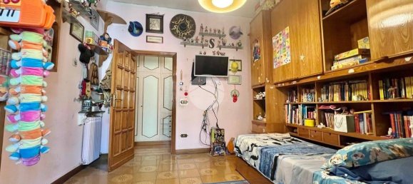 Villa de 6 dormitorios en Mugnano di Napoli, Italy No. 207323 2