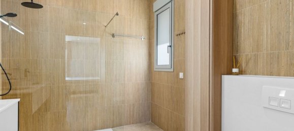 Villa de 4 dormitorios en Benijófar, Spain No. 189238 31