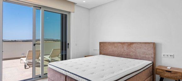 Villa de 4 dormitorios en Benijófar, Spain No. 189238 45