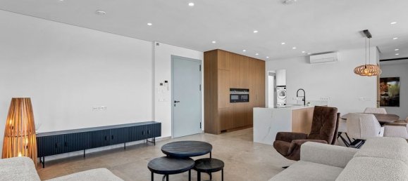 Villa de 4 dormitorios en Benijófar, Spain No. 189238 5