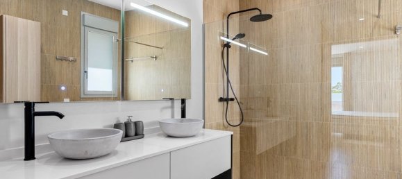 Villa de 4 dormitorios en Benijófar, Spain No. 189238 32