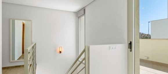 Villa de 4 dormitorios en Benijófar, Spain No. 189238 34