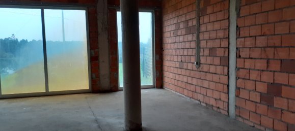 638m² Commercial property in Gemeses, Portugal No. 66750 3