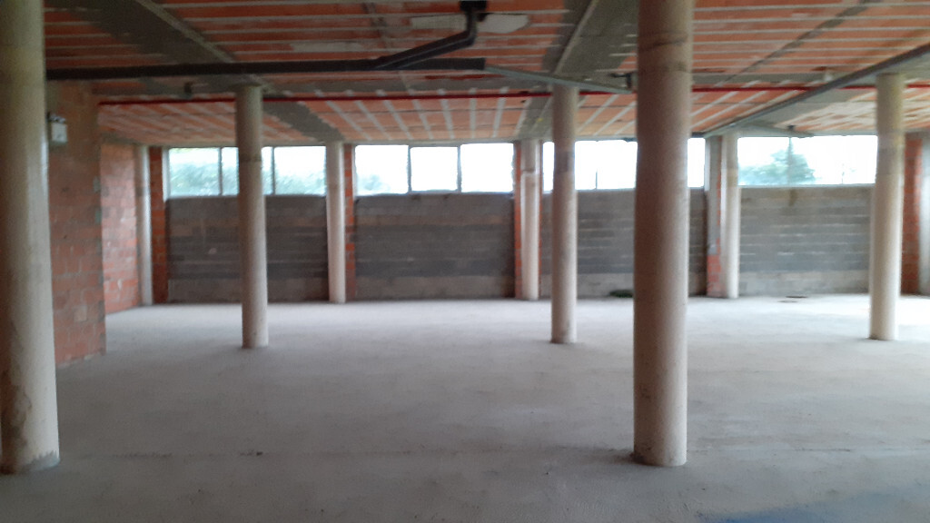 638m² Commercial property in Gemeses, Portugal No. 66750