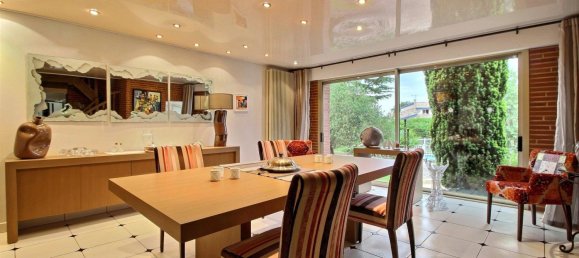 5 bedrooms House in Cugnaux, France No. 300185 3