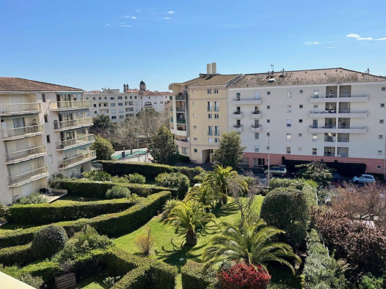 3 bedrooms Apartment in Saint-Raphael, France No. 329241