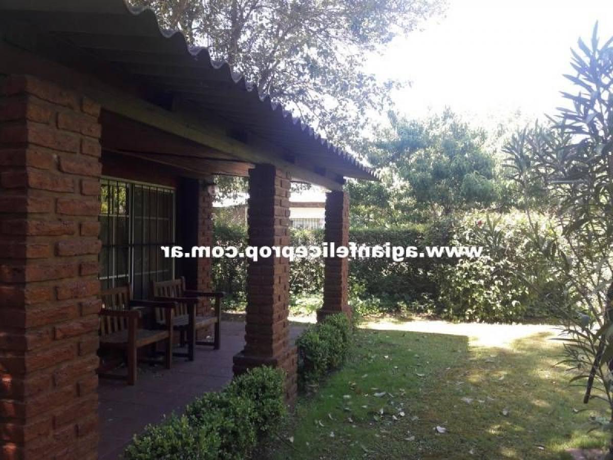 4 غرف نوم منزل في Buenos Aires, Argentina رقم 79422