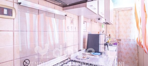 3 rooms Apartment in Taranto, Italy No. 129876 11