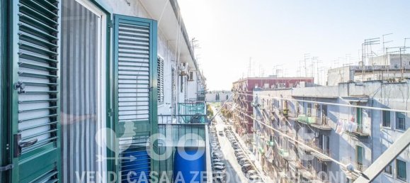3 rooms Apartment in Taranto, Italy No. 129876 28