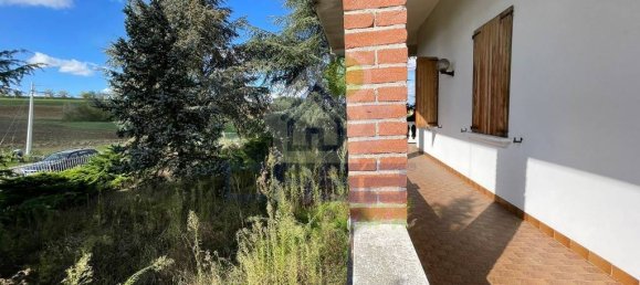 3 غرف نوم فيلا في Ziano Piacentino, Italy رقم 122262 27