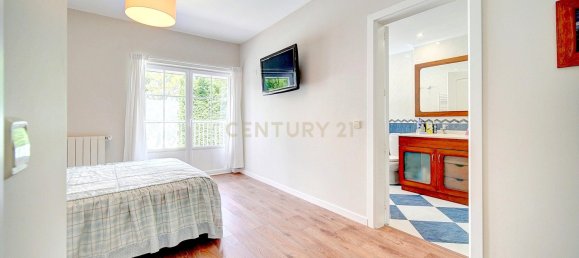 5 bedrooms Villa in Sintra, Portugal No. 197603 42