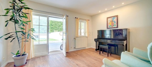 5 bedrooms Villa in Sintra, Portugal No. 197603 17