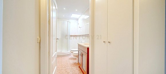 5 bedrooms Villa in Sintra, Portugal No. 197603 35