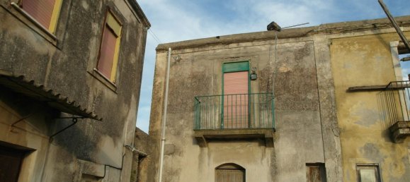 10 rooms House in Messina, Italy No. 170346 10