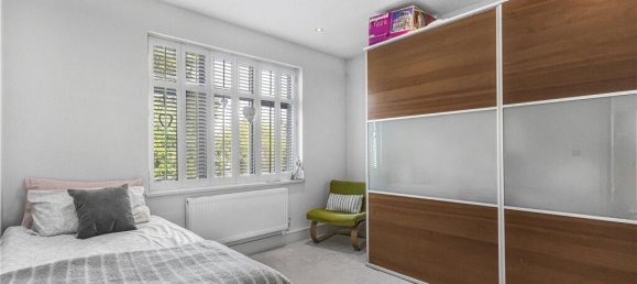 6 bedrooms House in New Barnet, United Kingdom No. 6678 25