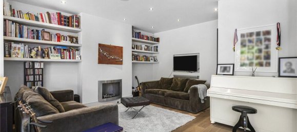 6 bedrooms House in New Barnet, United Kingdom No. 6678 10