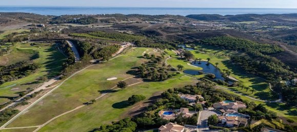 5 bedrooms Villa in Budens, Portugal No. 131851 3