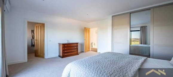 5 bedrooms Villa in Budens, Portugal No. 131851 22