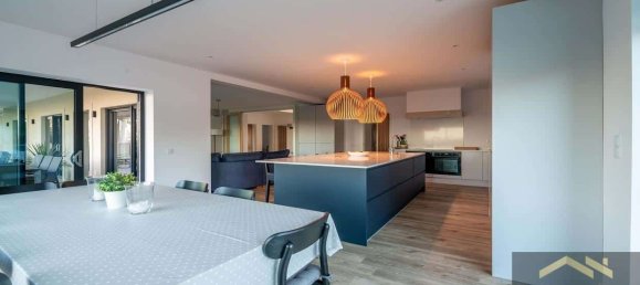 5 bedrooms Villa in Budens, Portugal No. 131851 15