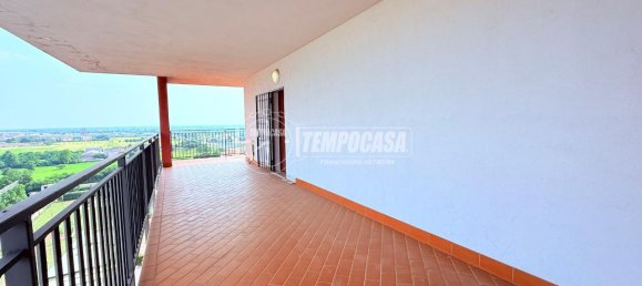 3 rooms Apartment in Brescia, Italy No. 3133 8