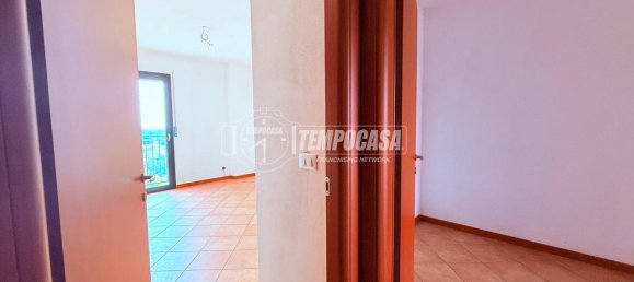 3 rooms Apartment in Brescia, Italy No. 3133 19