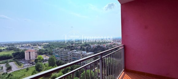 3 rooms Apartment in Brescia, Italy No. 3133 4