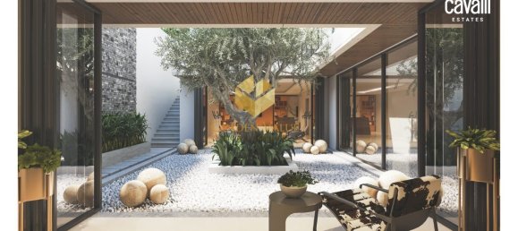 6 bedrooms Villa in Dubai, UAE No. 8504 10