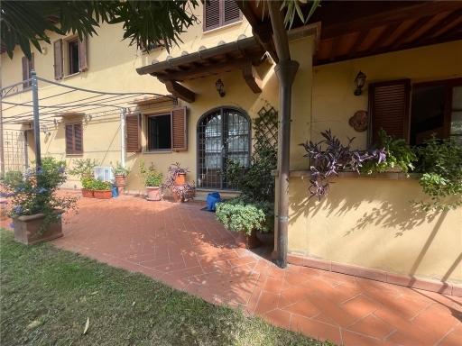 7 rooms House in Florence, Italy No. 32185
