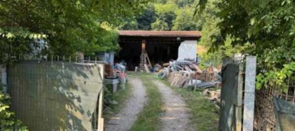 Gewerbliche Immobilie in Castelgomberto, Italy 282m², Nr. 357538 2