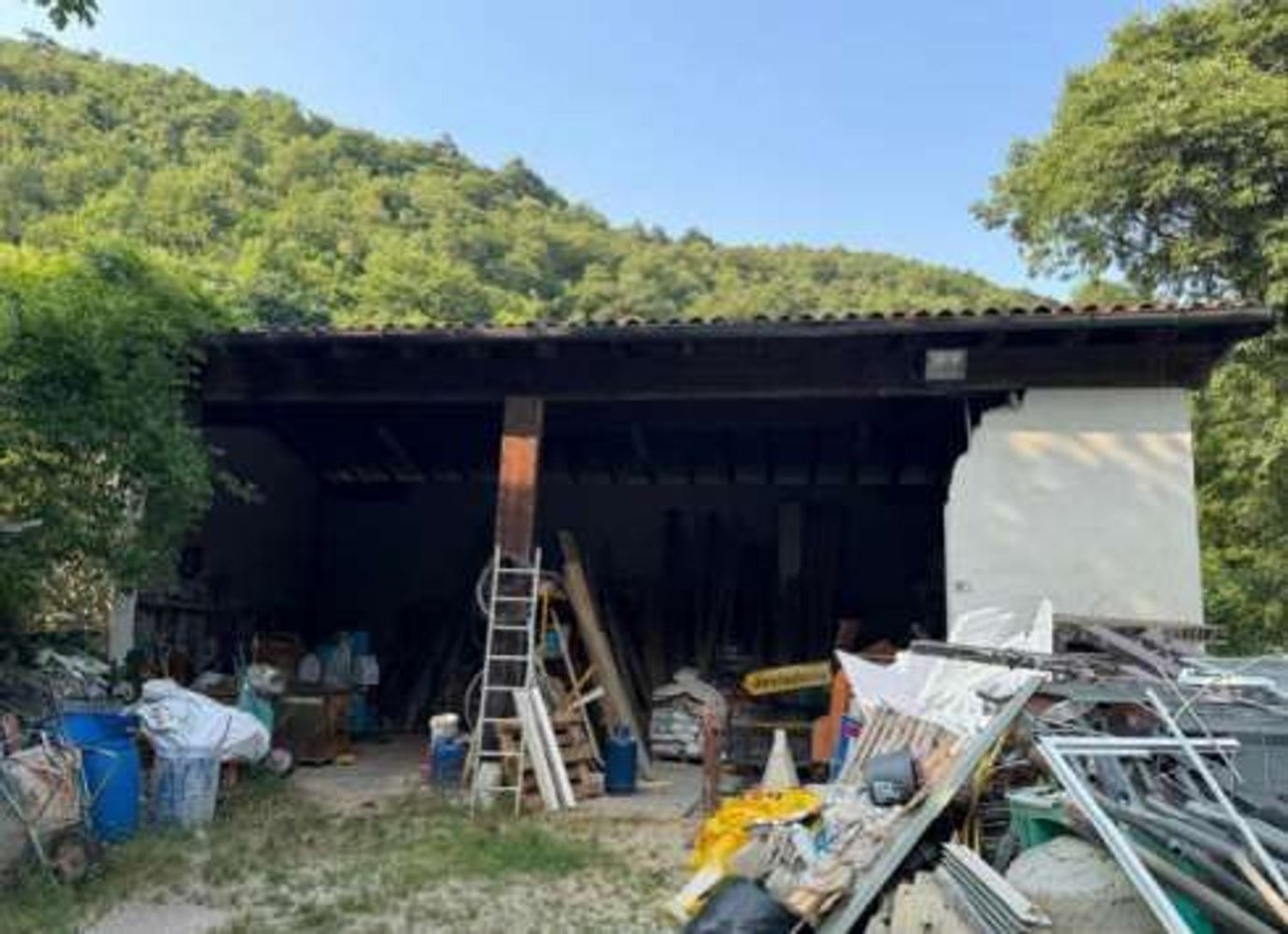 Gewerbliche Immobilie in Castelgomberto, Italy 282m², Nr. 357538