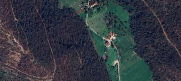 Gewerbliche Immobilie in Castelgomberto, Italy 282m², Nr. 357538 11