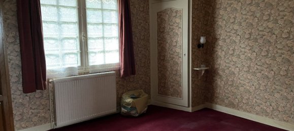 3 bedrooms House in Lurais, France No. 75334 8