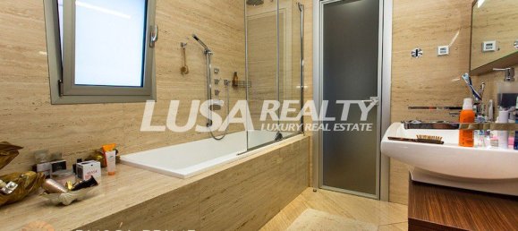 3 bedrooms Penthouse in Gava, Spain No. 32 11