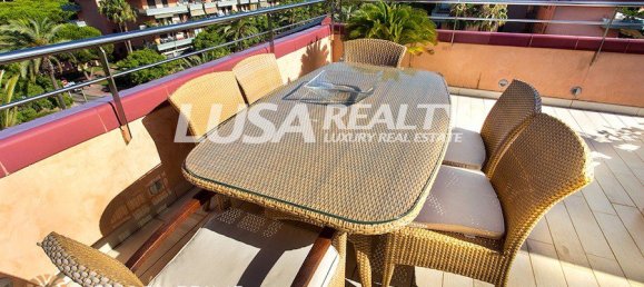 3 bedrooms Penthouse in Gava, Spain No. 32 17