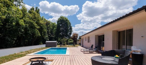 Casa de 3 dormitorios en Vayres, France No. 306740 3