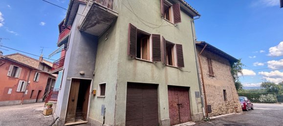 Duplex T7 em Todi, Italy N.º 358334 28