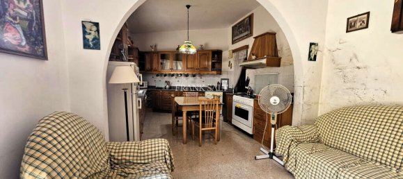 Дом с 4 спальнями в Меллиха, Мальта № 2739 7