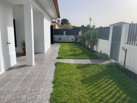 4 bedrooms House in Alcacer do Sal, Portugal No. 129035