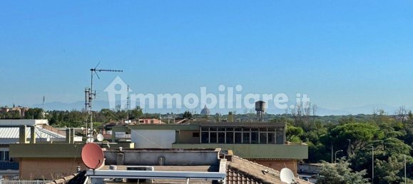 3 Schlafzimmer Penthouse in Rome, Italy, Nr. 376230 2