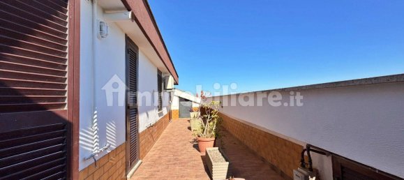 3 Schlafzimmer Penthouse in Rome, Italy, Nr. 376230 4