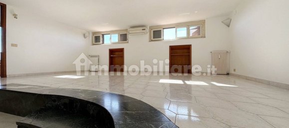 3 Schlafzimmer Penthouse in Rome, Italy, Nr. 376230 6