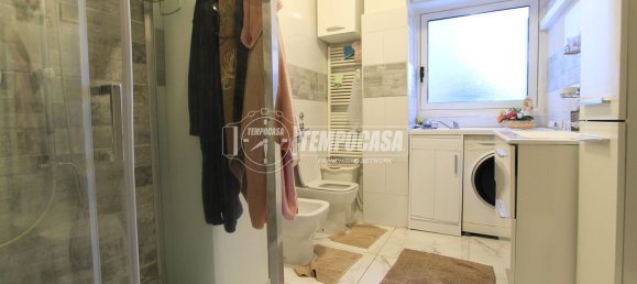 3 rooms Apartment in Cologno Monzese, Italy No. 268882 3