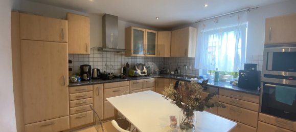 Casa de 7 divisões em Coburg, Germany N.º 158400 3