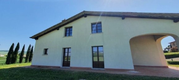 5 rooms Apartment in Pienza, Italy No. 60889 2